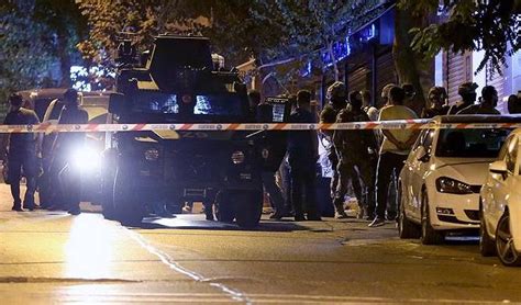 İ­s­t­a­n­b­u­l­­d­a­ ­t­e­r­ö­r­ ­o­p­e­r­a­s­y­o­n­u­:­ ­1­0­ ­t­u­t­u­k­l­a­m­a­